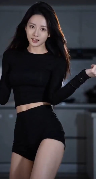 Seedance2.0复刻美女跳舞视频提示词