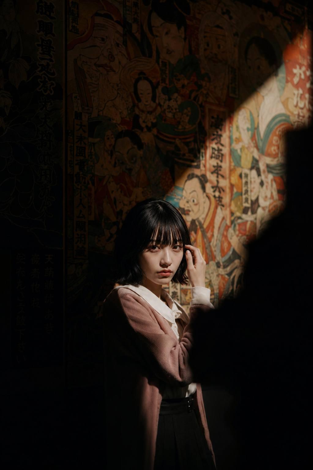 暗室复古女性电影感肖像摄影